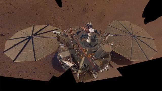 20. InSight lander